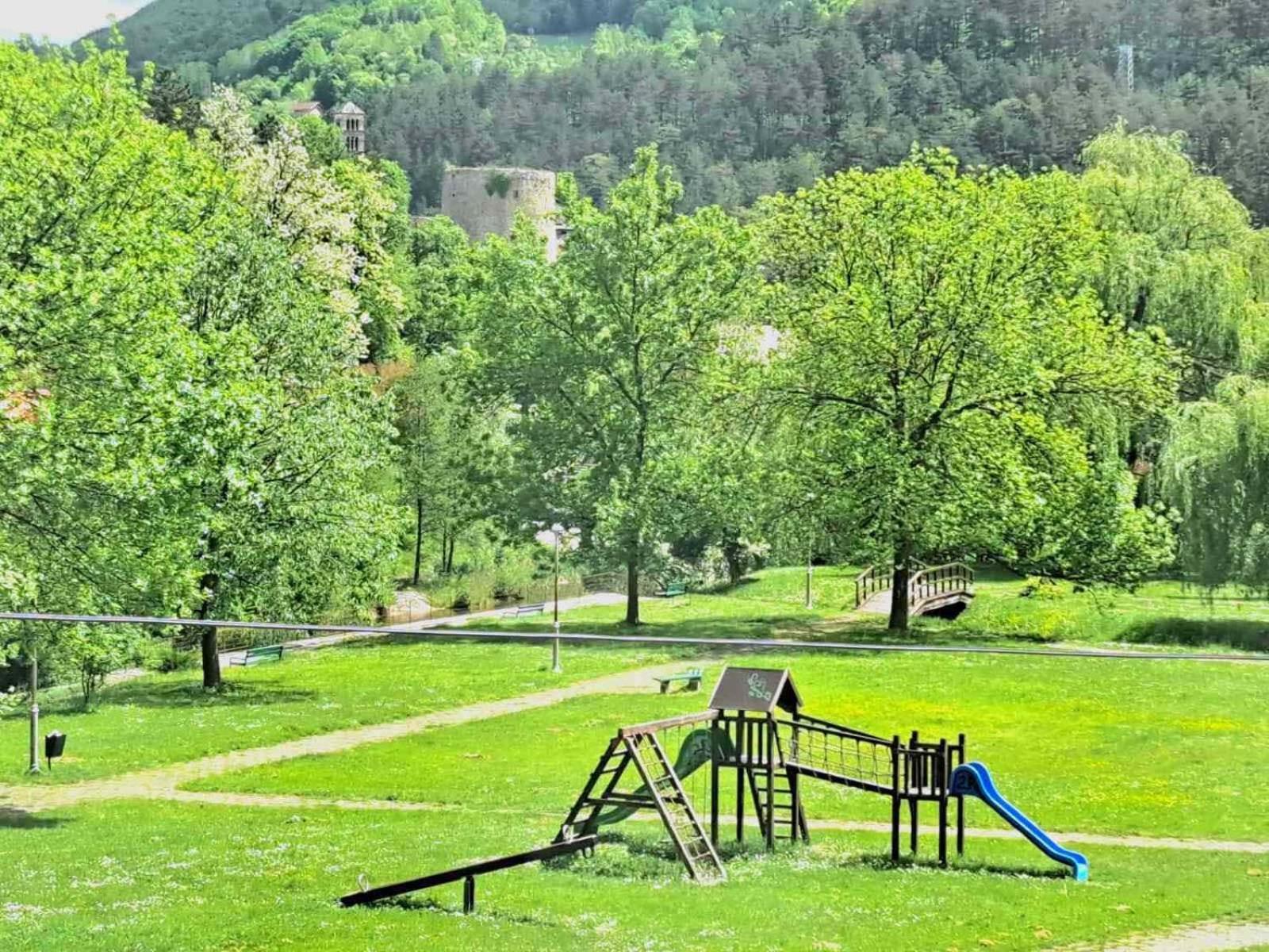 Sobe Zizi Bed & Breakfast Яйце Екстериор снимка