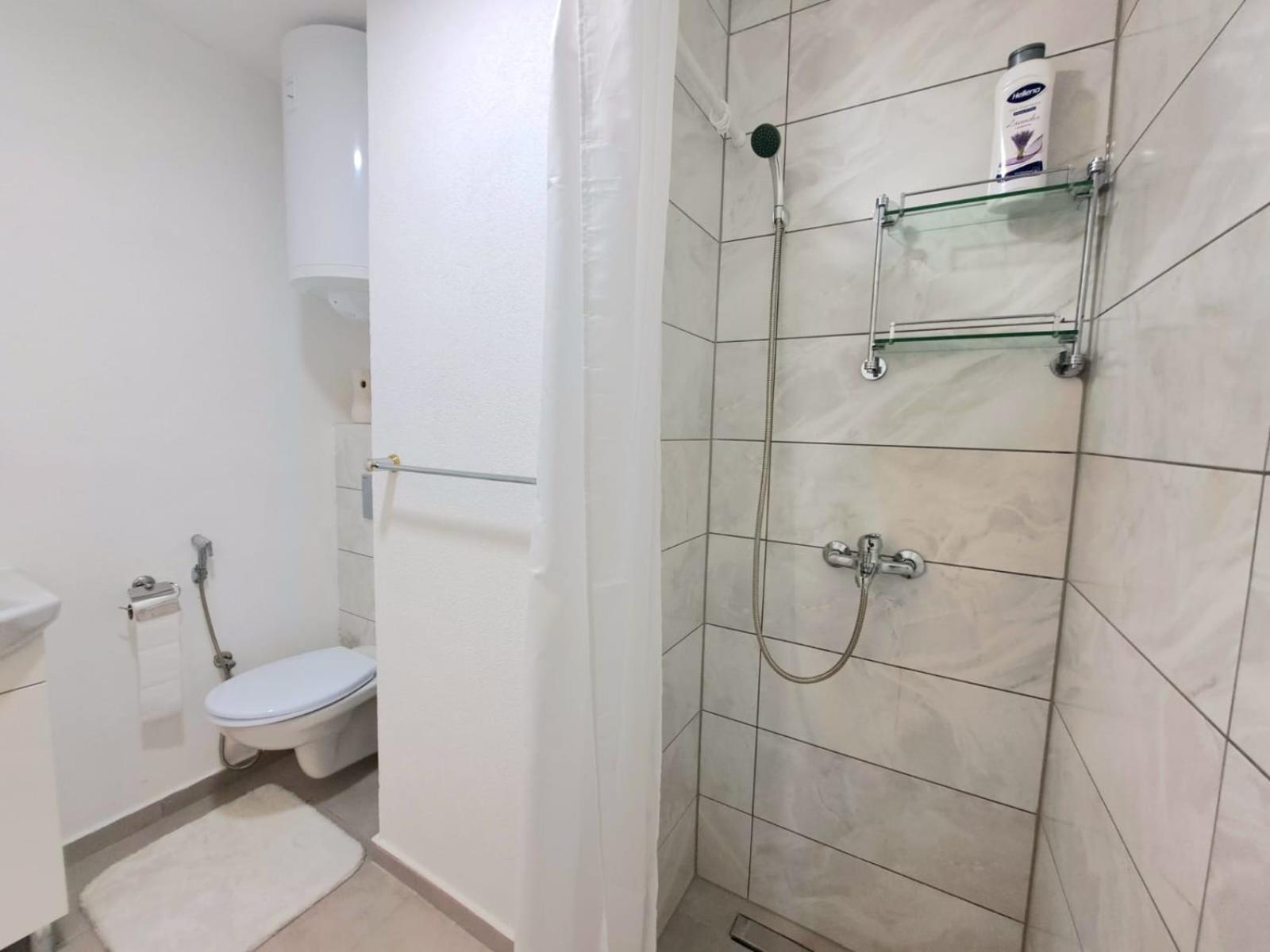 Sobe Zizi Bed & Breakfast Яйце Екстериор снимка